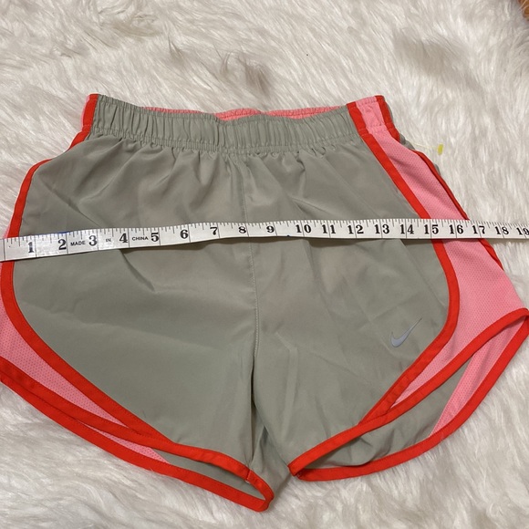 Nike Tempo DRI-FIT Shorts - Picture 8 of 8